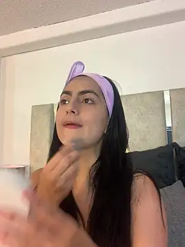 CamiJone online show from February 2026 08:10:01 PM