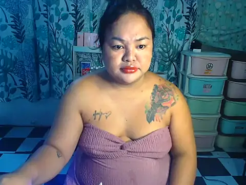Snapshot of clasyprinces chatting on May 2026 02:44:01 AM clasyprinces online show from May 2026 02:44:01 AM