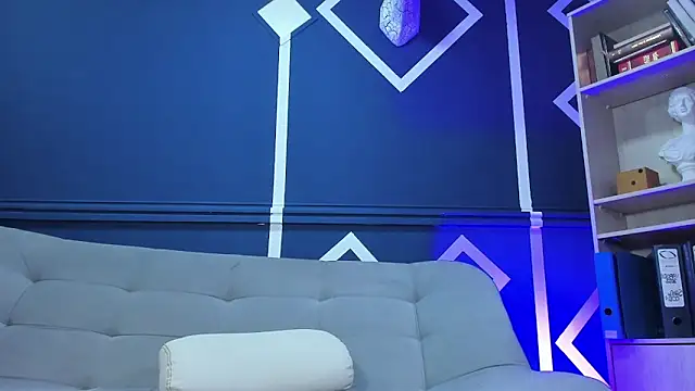 etham wolf  online show from September 2025 12:30:02 PM