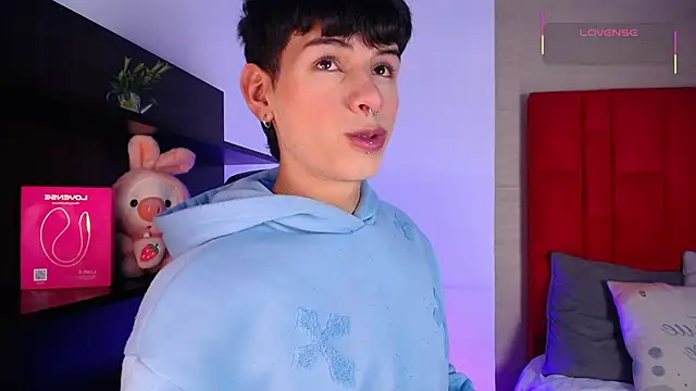 Ezra Storm online show from February 2026 05:18:02 AM