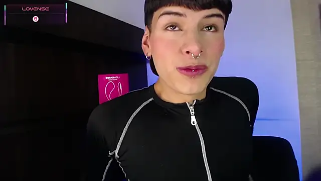 Ezra Storm online show from October 2025 04:54:01 AM