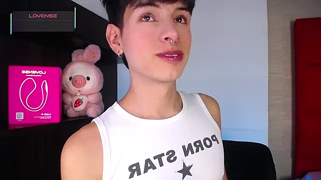 Ezra Storm online show from December 2025 05:21:02 AM