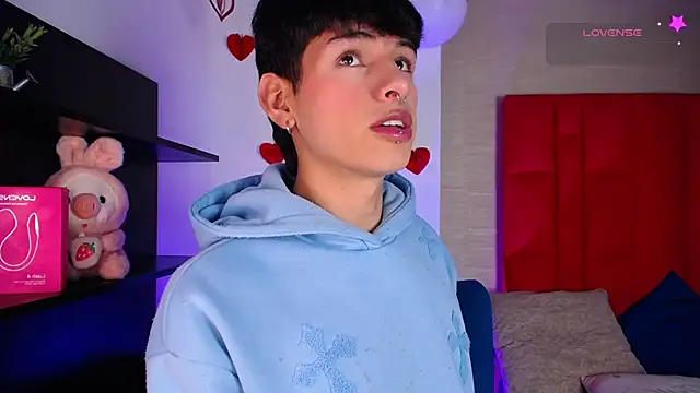 Ezra Storm online show from February 2026 05:04:02 AM