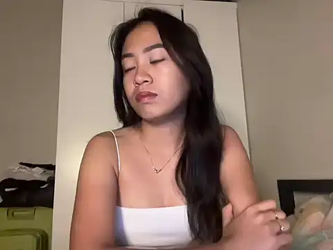 candycrushyyy online show from November 2025 08:01:01 PM