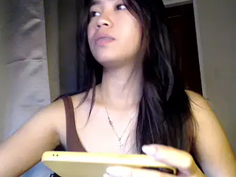 candycrushyyy online show from November 2025 08:08:01 PM