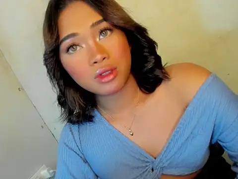 Exotic alyssa69 online show from February 2026 06:27:01 PM