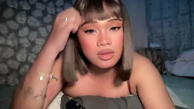 Exotic alyssa69 online show from June 2026 03:45:01 PM