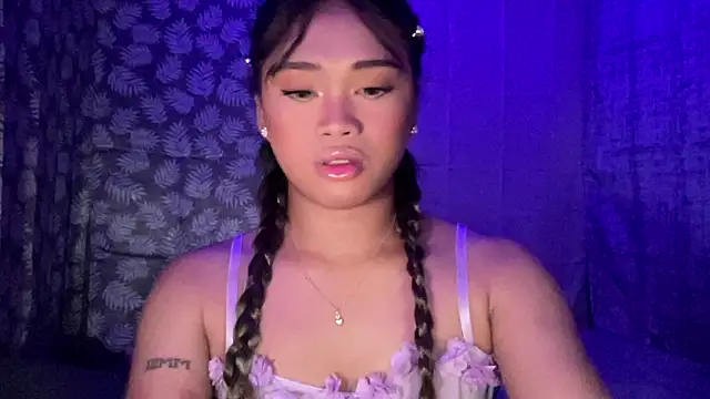 Exotic alyssa69 online show from March 2026 05:27:02 PM
