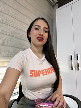 AndieJones  online show from November 2025 12:20:02 PM