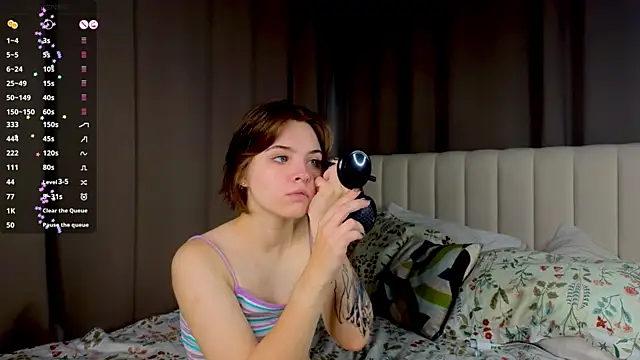 PolIyBowman online show from September 2025 03:16:02 PM