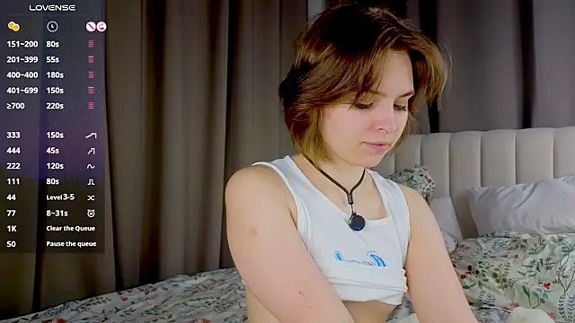 PolIyBowman online show from October 2025 03:13:01 PM