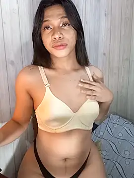 Lovely Daugs online show from February 2026 08:25:01 PM