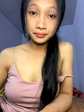 Snapshot of vyvy777 chatting on October 2025 03:34:02 PM vyvy777 online show from October 2025 03:34:02 PM