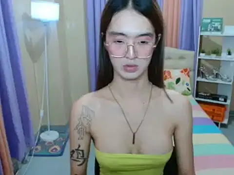 XxTsUncutAskaxX online show from May 2026 04:14:01 PM