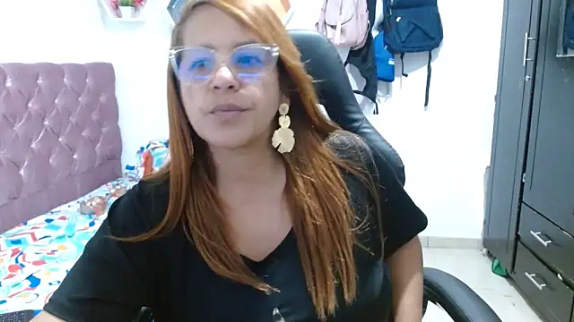 cristydirtyhot online show from April 2026 11:28:02 AM