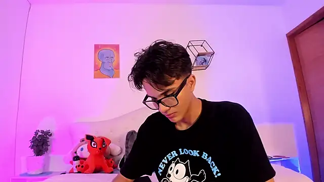 jin luna online show from October 2025 12:17:01 PM