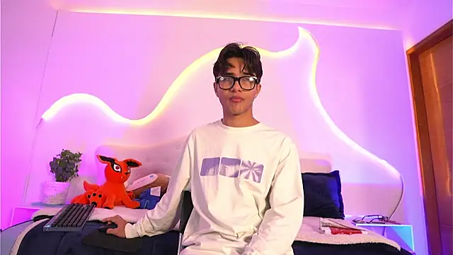 jin luna online show from November 2025 12:17:02 PM