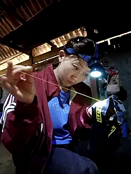 Zhan99999 online show from December 2025 03:45:02 AM