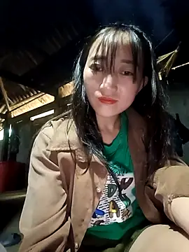 Snapshot of Zhan99999 chatting on October 2025 02:35:01 AM Zhan99999 online show from October 2025 02:35:01 AM