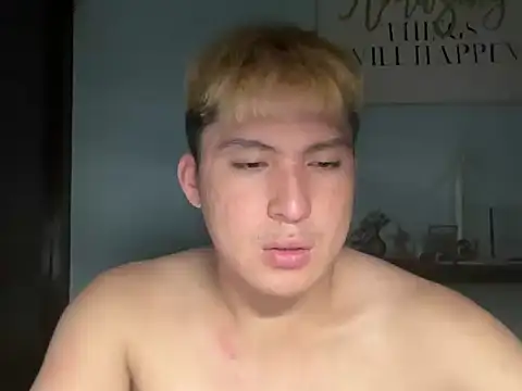 Snapshot of lovely_jay chatting on June 2026 08:20:01 PM lovely jay online show from June 2026 08:20:01 PM