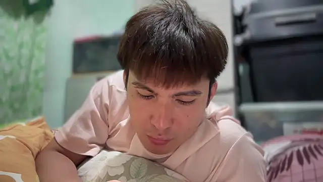 Snapshot of lovely_jay chatting on September 2025 07:17:02 PM lovely jay online show from September 2025 07:17:02 PM