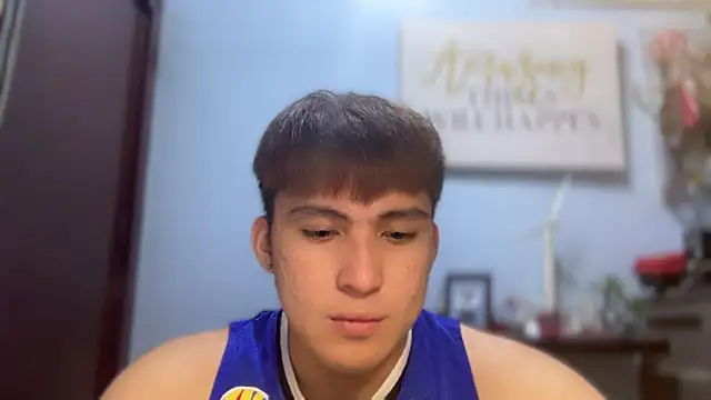 Snapshot of lovely_jay chatting on October 2025 07:04:01 PM lovely jay online show from October 2025 07:04:01 PM