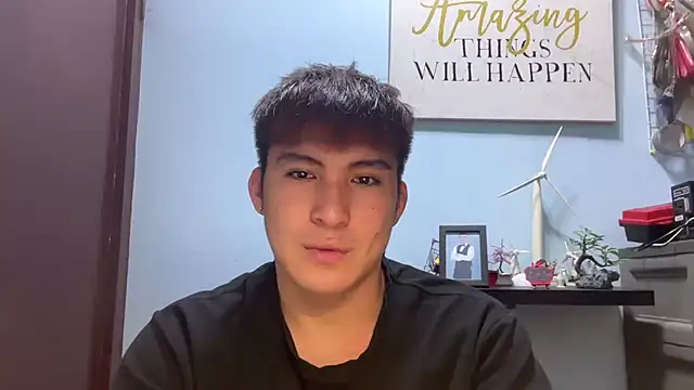 Snapshot of lovely_jay chatting on October 2025 06:27:01 PM lovely jay online show from October 2025 06:27:01 PM