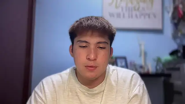 Snapshot of lovely_jay chatting on September 2025 12:20:02 AM lovely jay online show from September 2025 12:20:02 AM