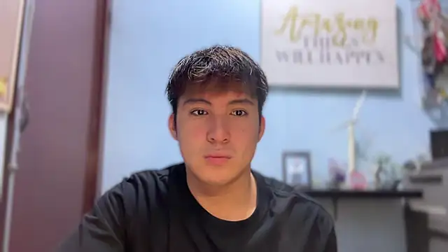 Snapshot of lovely_jay chatting on October 2025 12:42:01 AM lovely jay online show from October 2025 12:42:01 AM