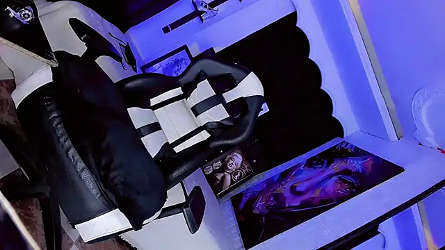 Yareth Rouss  online show from March 2026 05:34:02 AM