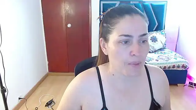 dayanhank online show from October 2025 05:58:01 PM