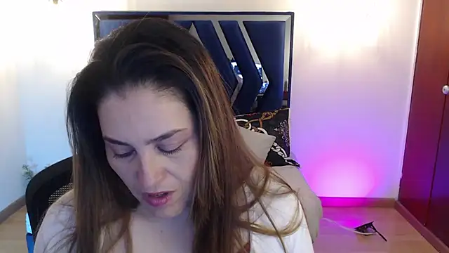 dayanhank online show from September 2025 12:42:01 AM