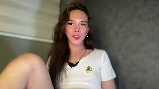 Misselliefayexxx online show from November 2025 06:30:01 PM