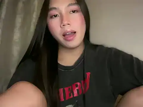 Snapshot of kat_mire chatting on June 2026 03:22:02 PM kat mire online show from June 2026 03:22:02 PM