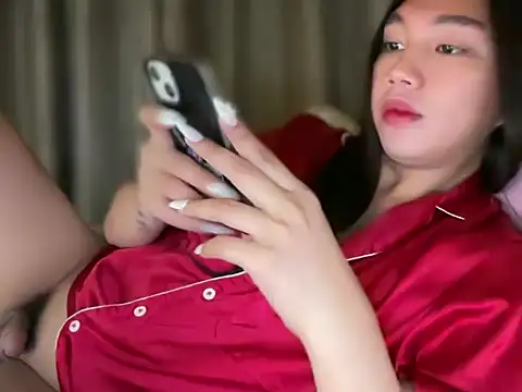 kat mire online show from April 2026 07:51:01 PM