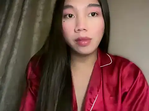 Snapshot of kat_mire chatting on June 2026 05:02:02 PM kat mire online show from June 2026 05:02:02 PM