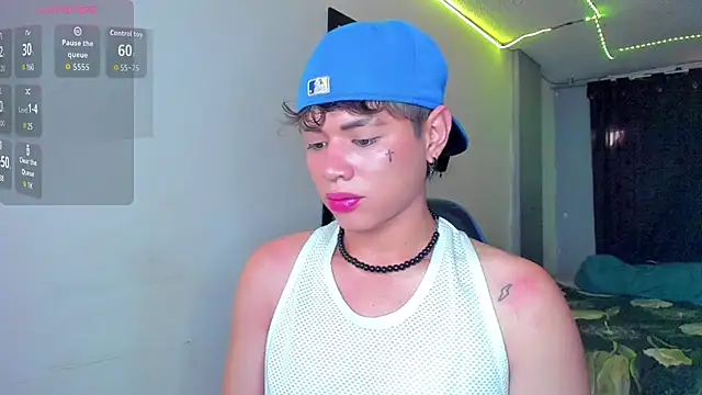 Jostin18 online show from December 2025 02:01:02 PM