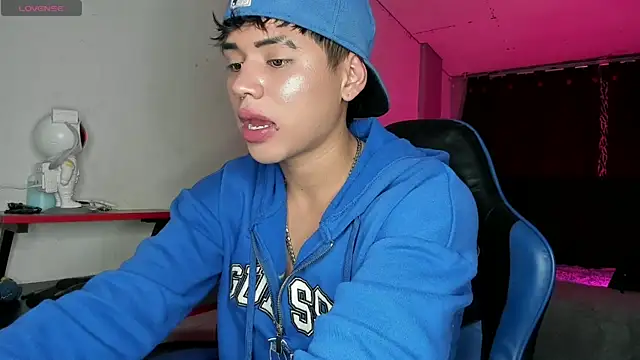 Jostin18 online show from April 2026 05:14:01 AM