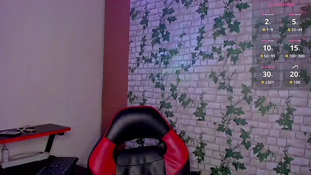 Snapshot of Jostin18 chatting on October 2025 12:29:02 PM Jostin18 online show from October 2025 12:29:02 PM