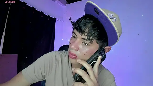 Jostin18 online show from May 2026 01:17:02 PM