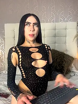 FGLuna online show from September 2025 02:33:02 PM
