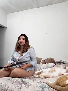 ADHARAMILLER  1111 online show from February 2026 10:03:01 AM