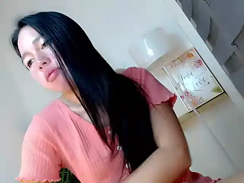 kimbratx online show from March 2026 10:24:02 PM