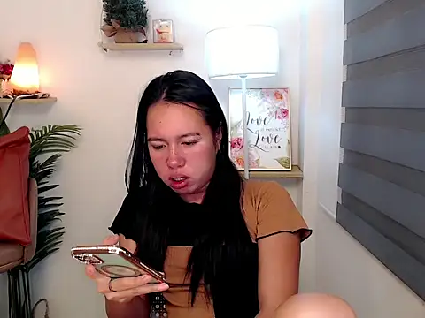 kimbratx online show from November 2025 10:36:01 PM