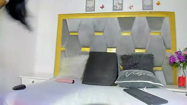 Snapshot of AliyahBrowns chatting on November 2025 07:39:02 PM AliyahBrowns online show from November 2025 07:39:02 PM