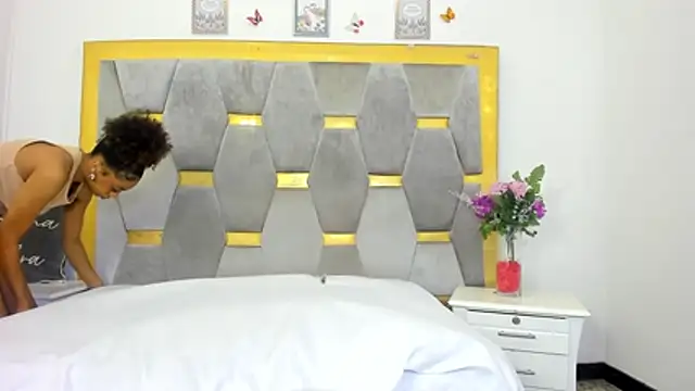 Snapshot of AliyahBrowns chatting on December 2025 07:46:02 PM AliyahBrowns online show from December 2025 07:46:02 PM