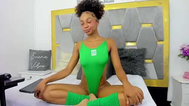 AliyahBrowns online show from March 2026 03:05:01 PM