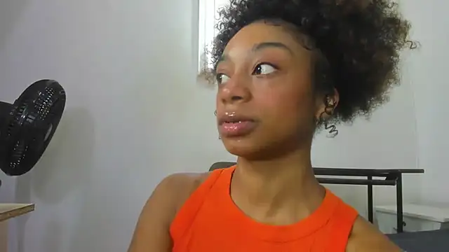 AliyahBrowns online show from April 2026 10:05:02 PM