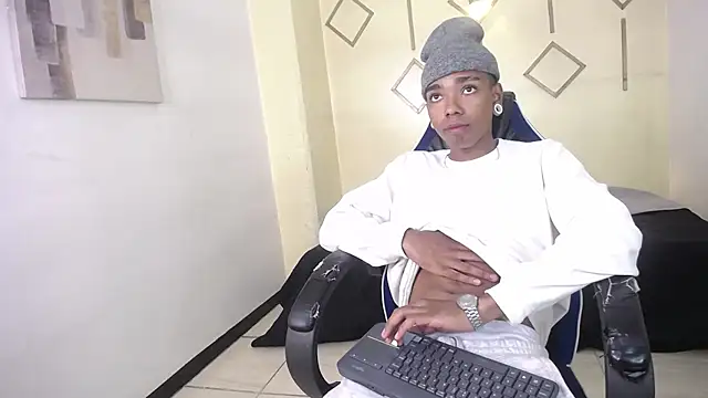 CollemanStone online show from November 2025 03:07:01 AM