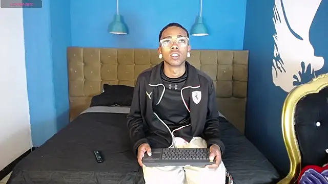 CollemanStone online show from November 2025 01:05:02 PM